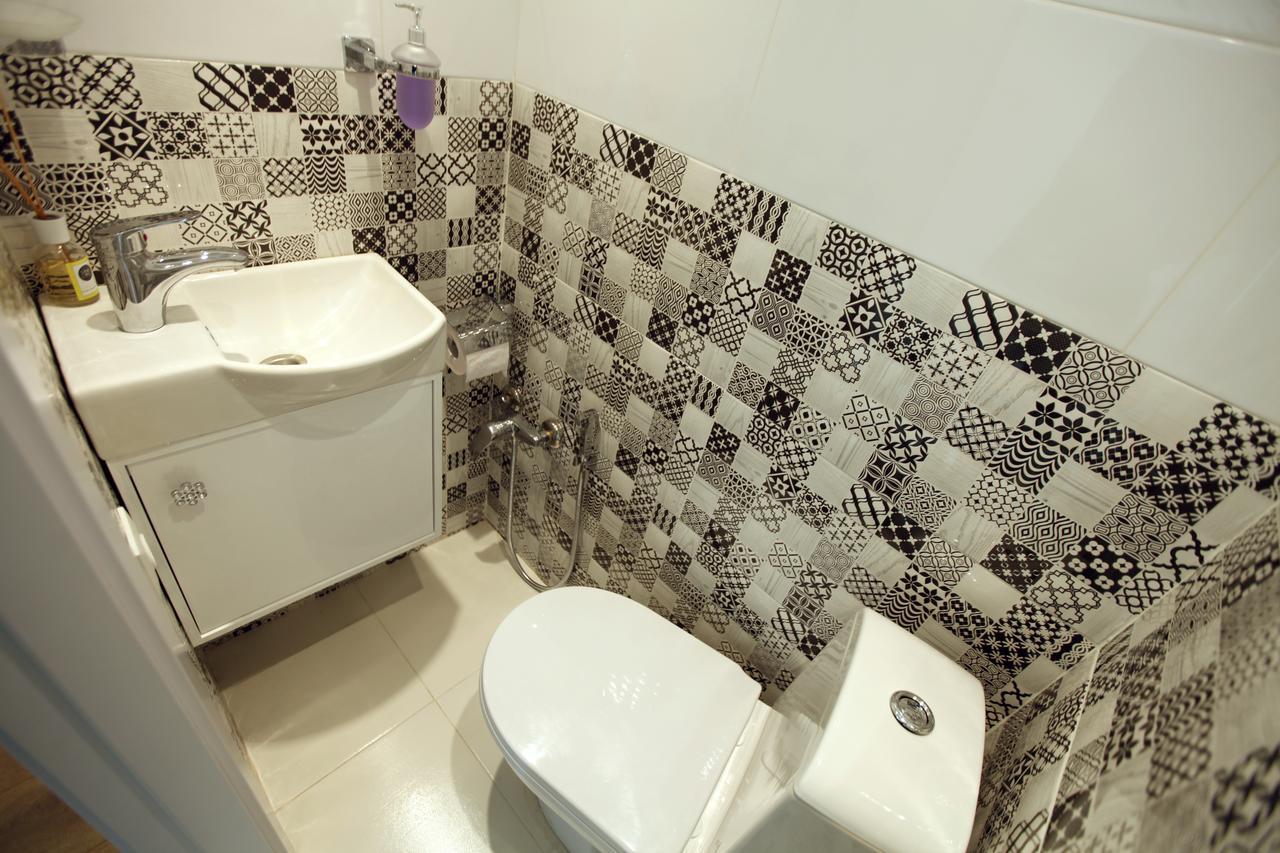 Diplomat Apartment Tbilisi Buitenkant foto